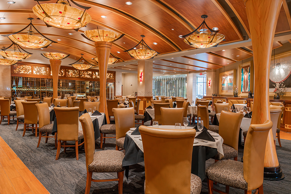 Main Dining Room & Restaurant