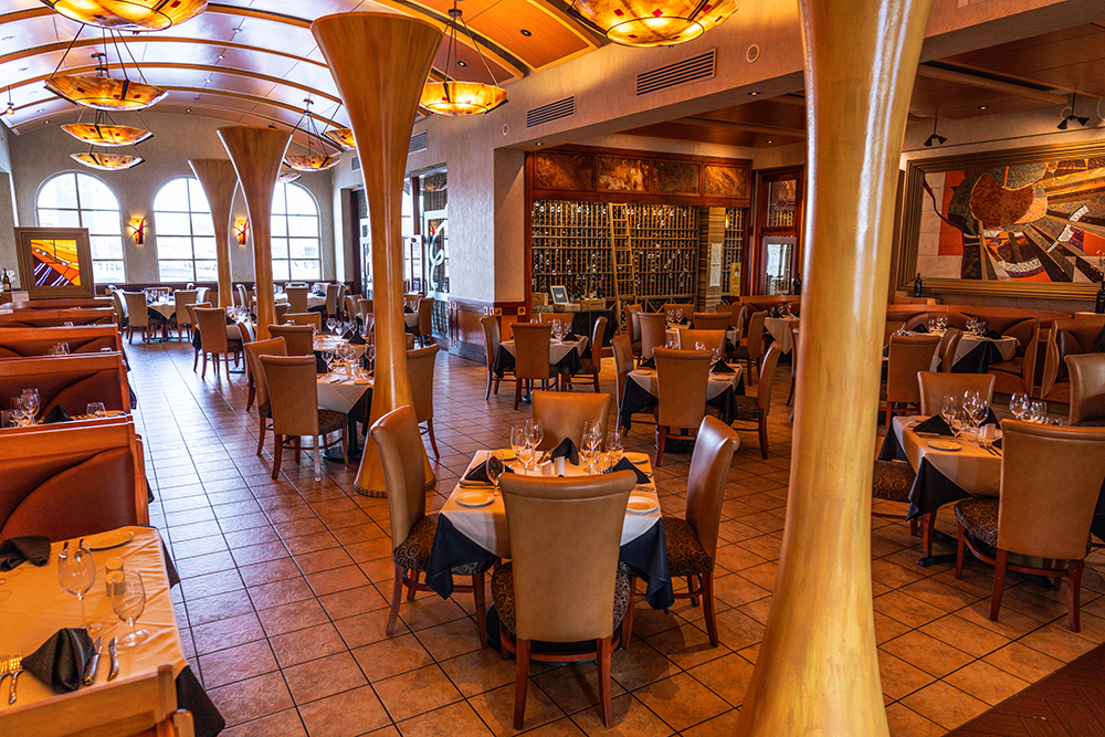 <strong>The Best Restaurant for a Romantic Night Out in Indianapolis</strong>